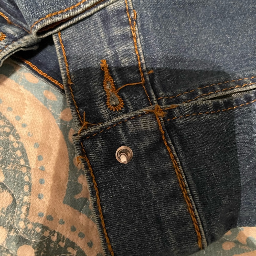 Denim jacket - Picture 3 of 3